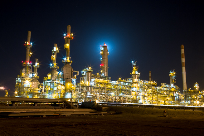 SEALE_Oil_and_Gas_refinery-001